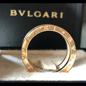COPY - Bulgari white ring